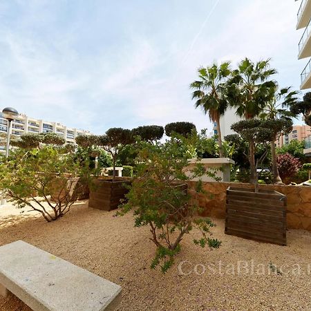 Luxurious, Newly-Renovated Large 2-Bedroom Condo By The Beach Benidorm Bagian luar foto